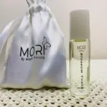 ⁦Blossom Touch - انتعاش الفراولة والتفاح ممزوج برقة مسك الورد⁩ - الصورة ⁦4⁩