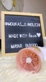 ⁦Pink Daisy Candle⁩ - الصورة ⁦2⁩