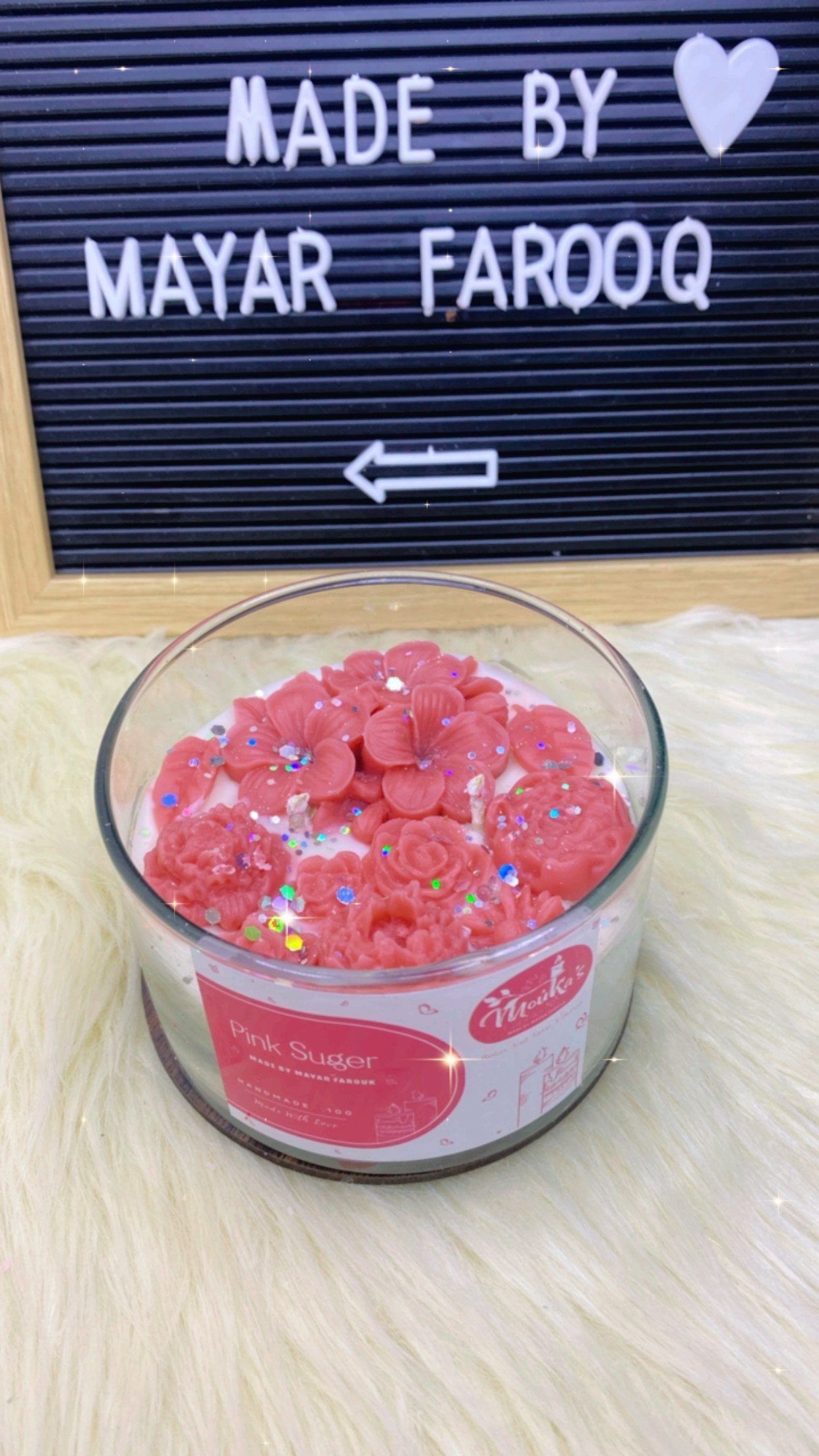 {"eId":"3604087269909435","CameraPosition":1} Blush Glow Candle - الصورة 1